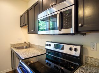 610 SE Spokane St #2, Portland, OR 97202