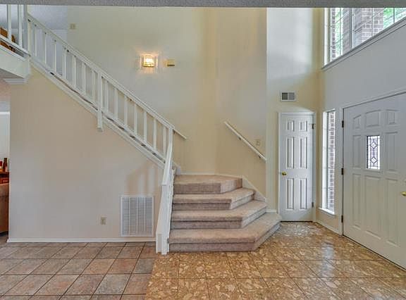 4th image of 3503 Oak Bend Dr
