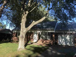 2112 Gregory Dr, Henderson, KY 42420