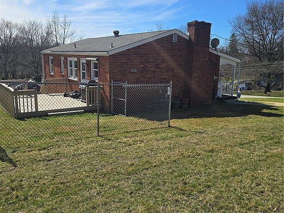 4th image of 1681 Robbins Station Rd