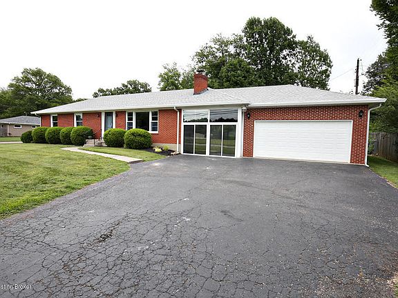 2nd image of 2304 Goldsmith Ln