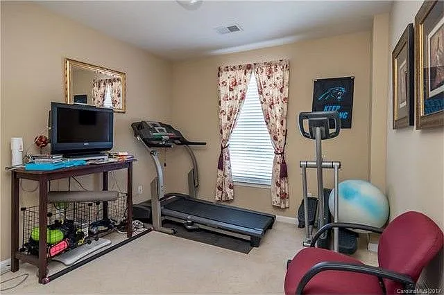 3624 Manor House Dr — Photo 11