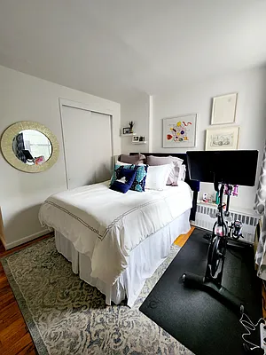 Rented by Oxford Property Group | media 18