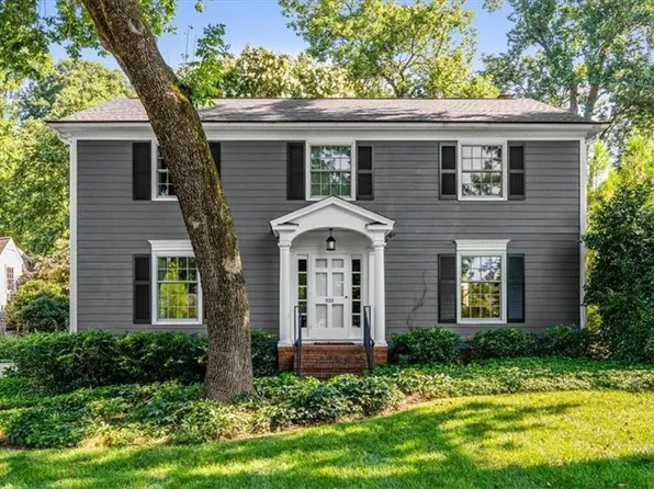 522 Woodland Dr, Greensboro, NC 27408