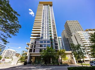 70 Roehampton Ave #813, Toronto, ON M4P1R2