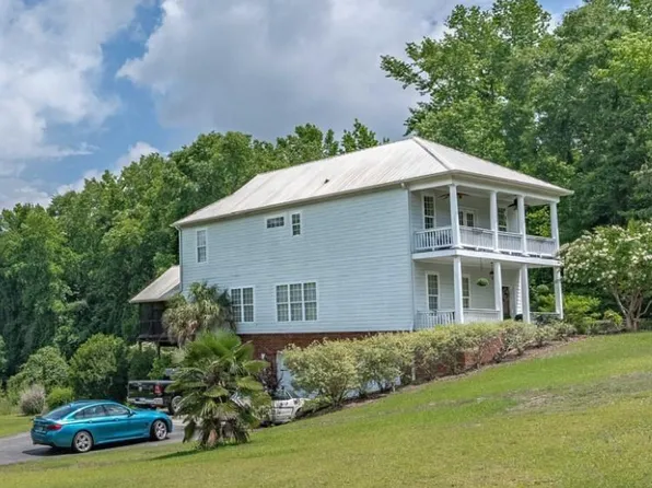 2156 Tickle Hill Rd, Camden, SC 29020