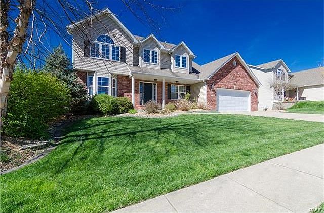 Welcome to beautiful 105 Crystal Lane!
