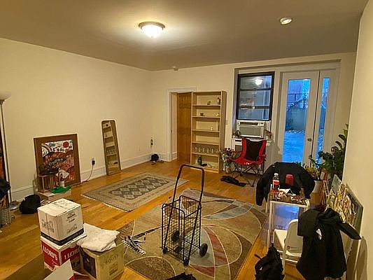 2nd image of 319 W 106th St APT B