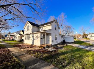 602 S Market St, Winamac, IN