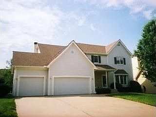 1st image of 228 SE Sumpter Dr