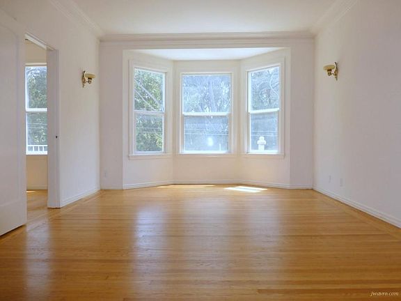 2nd image of 5050 Fulton St APT 103