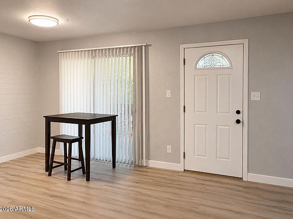 3rd image of 1217 N GRANITE REEF Road