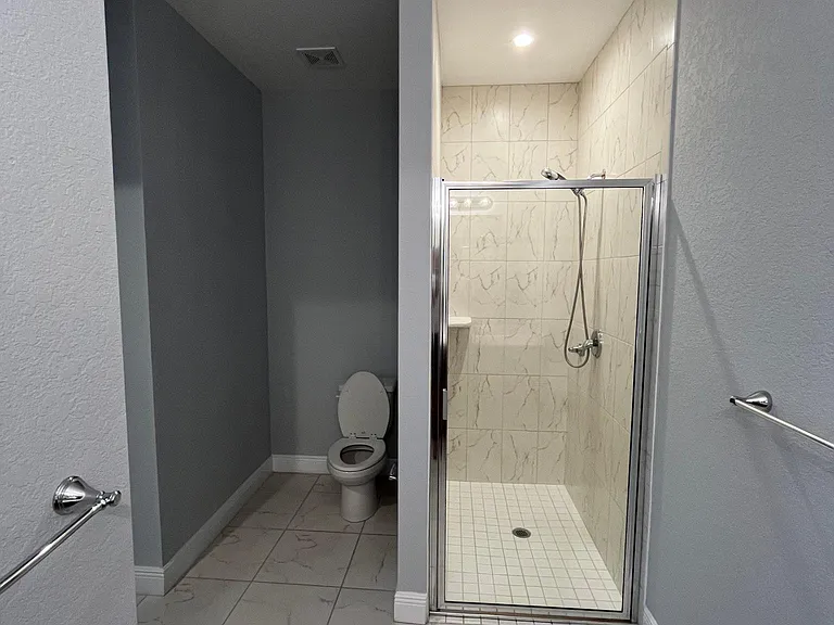 2900 65th Dr #105 — Photo 15