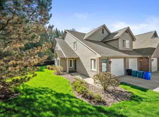 Brookfield Lake, Brookfield, WI 53045