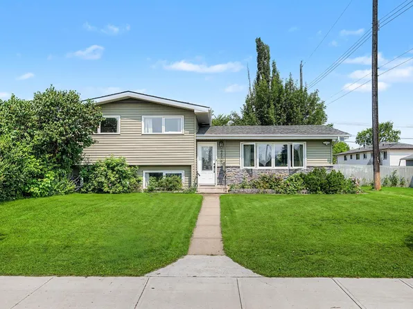 9516 129a Ave NW, Edmonton, AB T5E 0N8