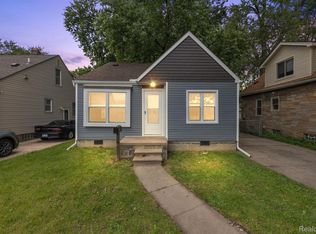 23074 Crossley Ave, Hazel Park, MI 48030