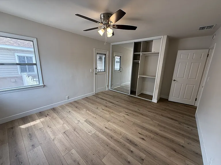 515 N Shelton St — Photo 12