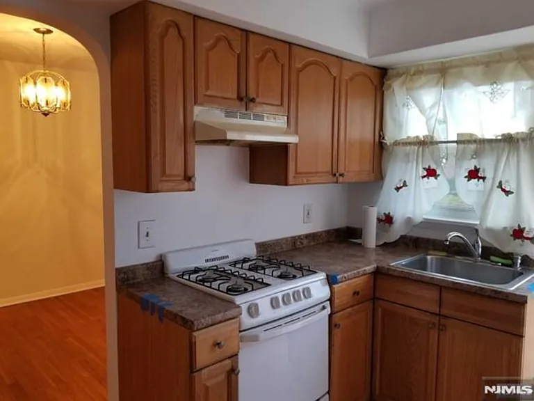 237 Bradley Ave #235 — Photo 6