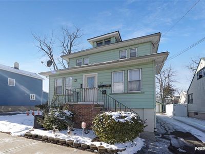 31 Garden St, Little Ferry, NJ, 07643