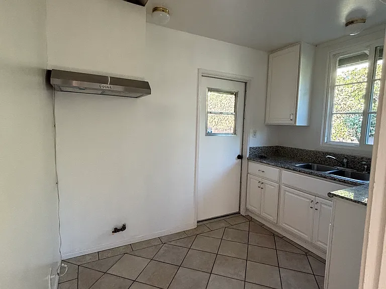 5609 Meridian St — Photo 5