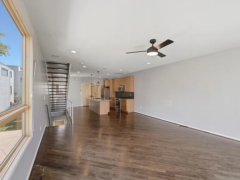 919 Westbrook Dr #A — Photo 19