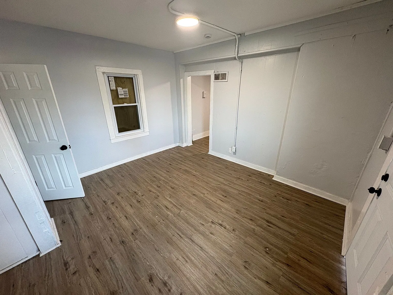 1517 Minnesota Ave - Unit 4 — Photo 2