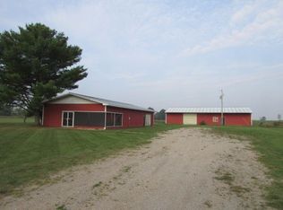 2198 S M 211 Rd, Onaway, MI 49765