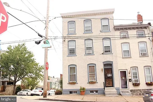 218 Ripka St #1 Photo 1