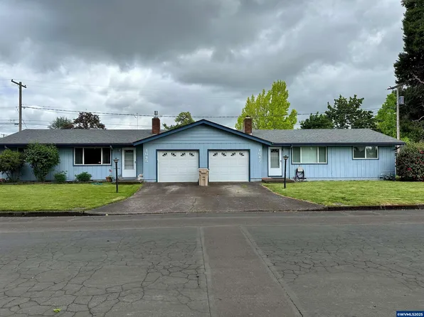 1645 Lafayette St SE, Albany, OR 97322
