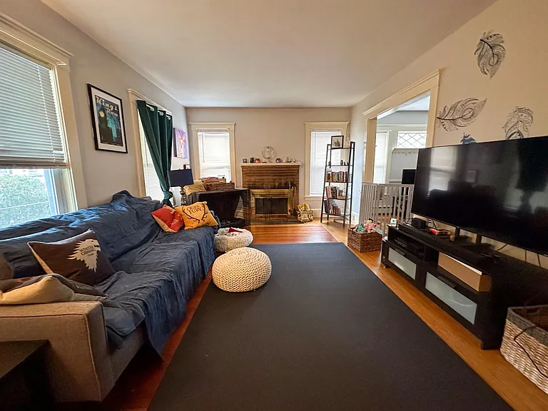 80 Magoun Ave #1 — Photo 11