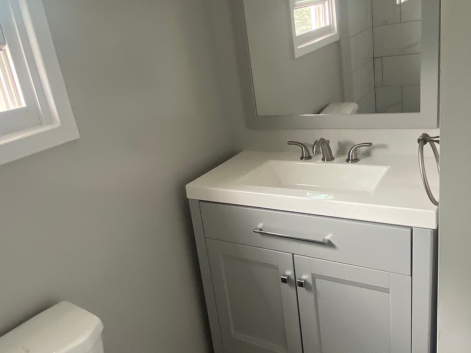 1st image of 756 Weeden St Floor 2