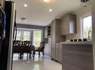 3753 Barg Dr, Sterling Heights, MI 48310