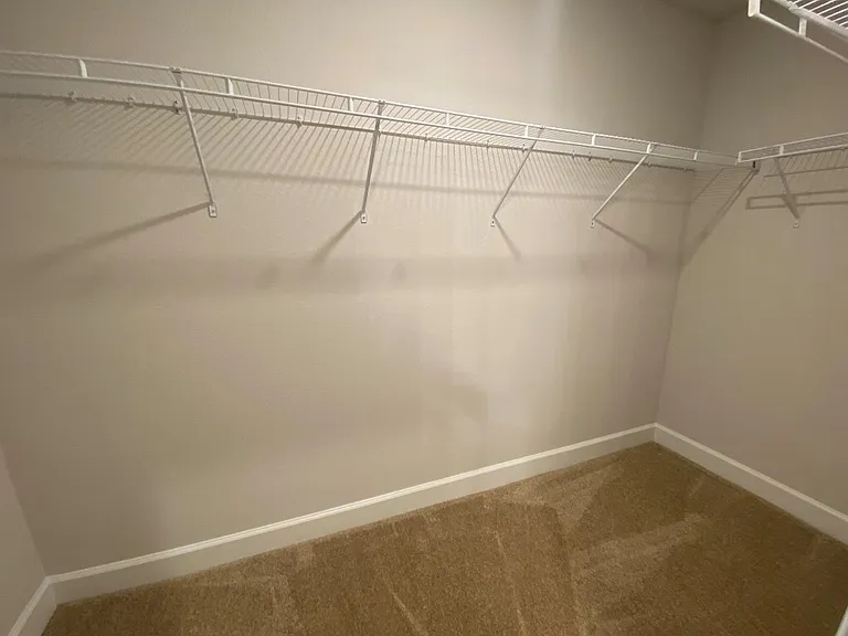 7294 Gateway Ct — Photo 15