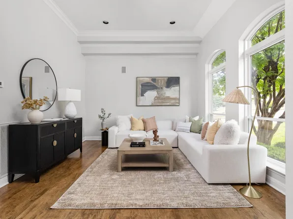 2807 Round Table Rd, Austin, TX 78746