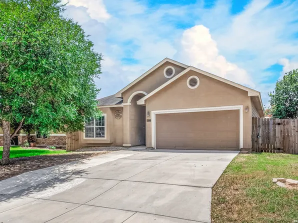 14411 CORRAL CT, Elmendorf, TX 78112