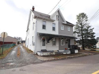 17 E 3rd St, Wind Gap, PA, 18091