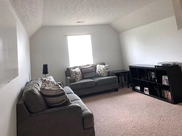 454 Bishea Ct — Photo 20