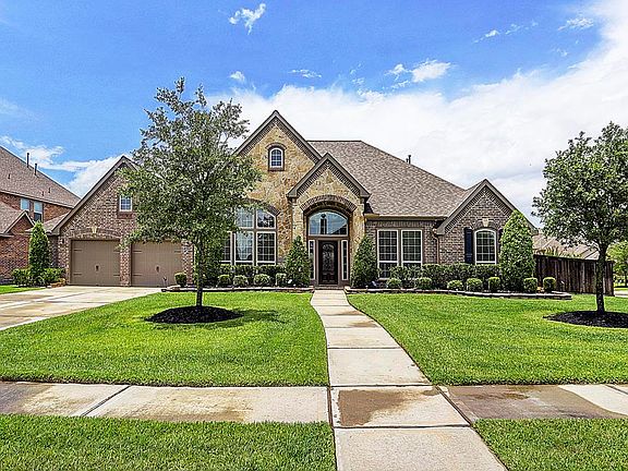 2nd image of 26419 Andrew Arbor Ct