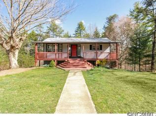 16 Burgie Ln, Weaverville, NC 28787