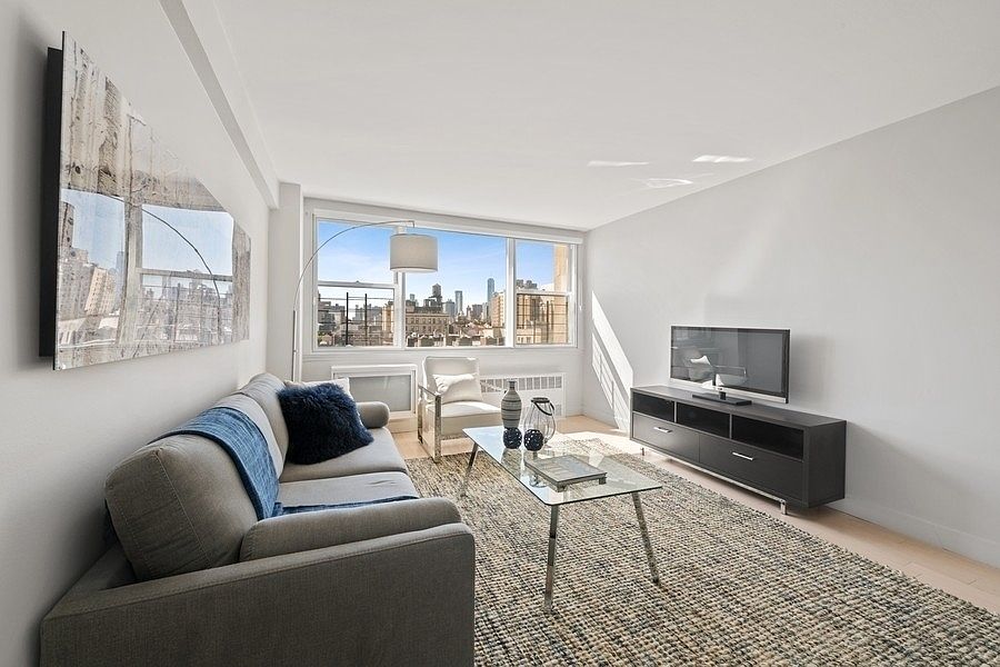 1st image of 333 E 14th St APT 9D
