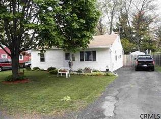 335 Madison Ave E, Rensselaer, NY 12144