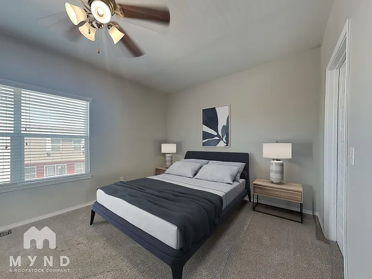 138 E Sycamore St #138 — Photo 8