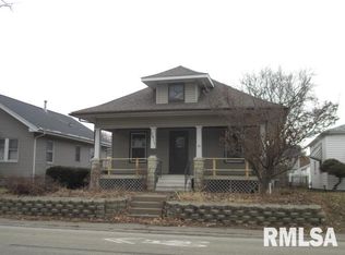 2911 12th Ave, Moline, IL