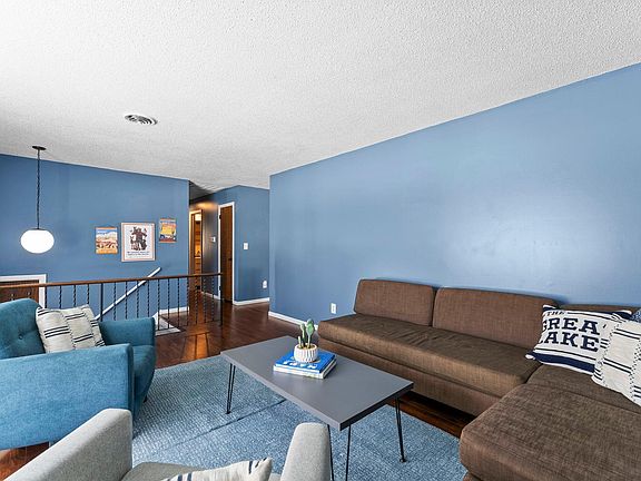 4th image of 3746 Manor Woods Dr NW