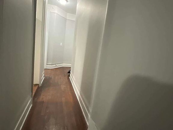 4th image of 32-15 34th St #3BB