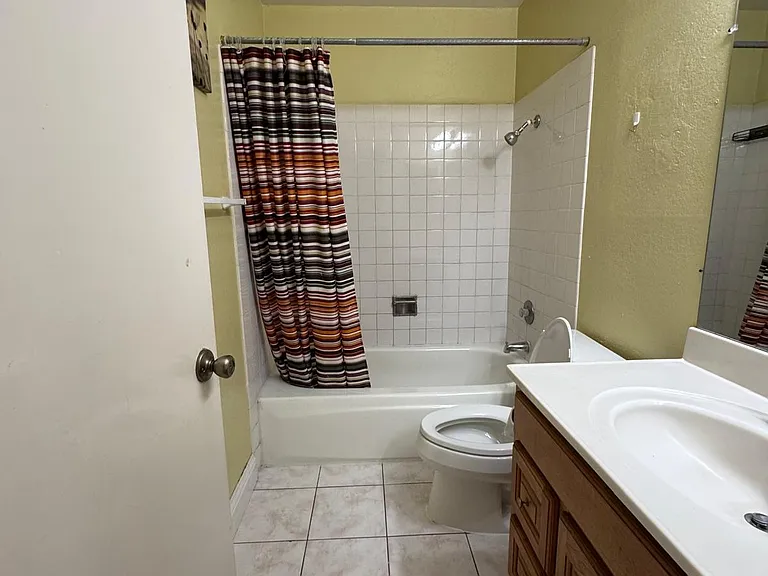 3380 Alder Ave — Photo 8