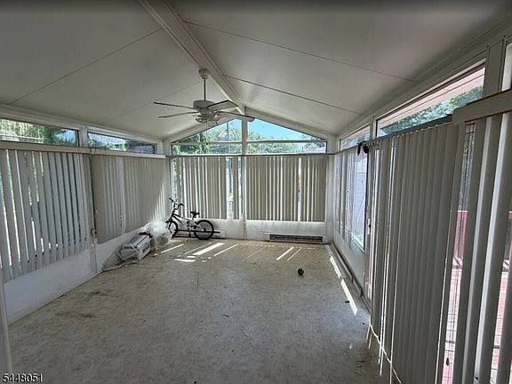 5th image of 2801 Dewitt Ter