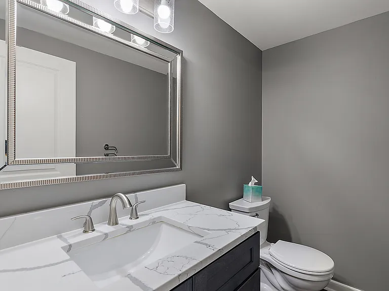 527 Lewis St — Photo 21
