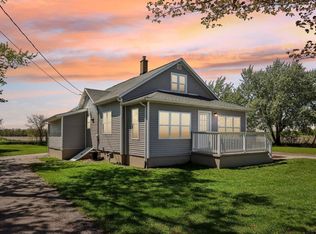 W4103 Palmer Rd, Lake Geneva, WI 53147