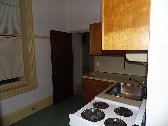Functional Kitchen